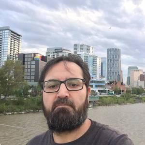 Meet your Posher, Khalil ur